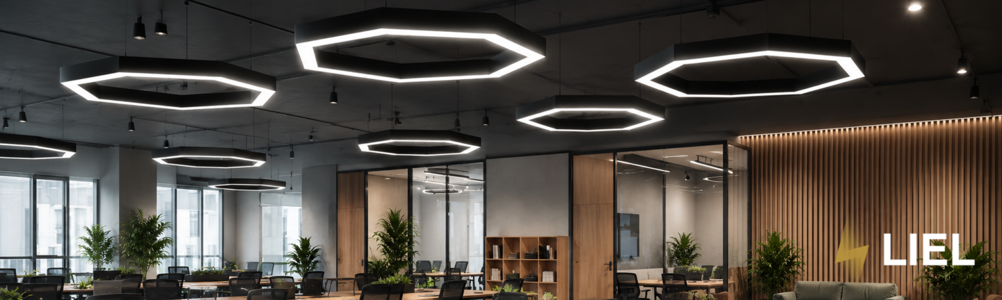Линейные светодиодные подвесные LED светильники Соты в современном офисе